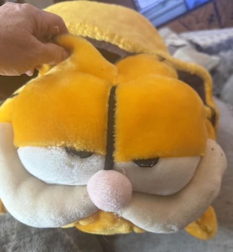 Vintage official garfield - vintage,